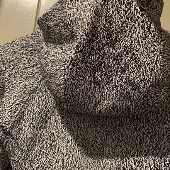 LULULEMON Pick Up The Pace 4 - Picture 9 of 10